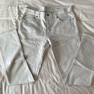 Banana Republic men’s Travel Jeans in white 32x34 NWOT